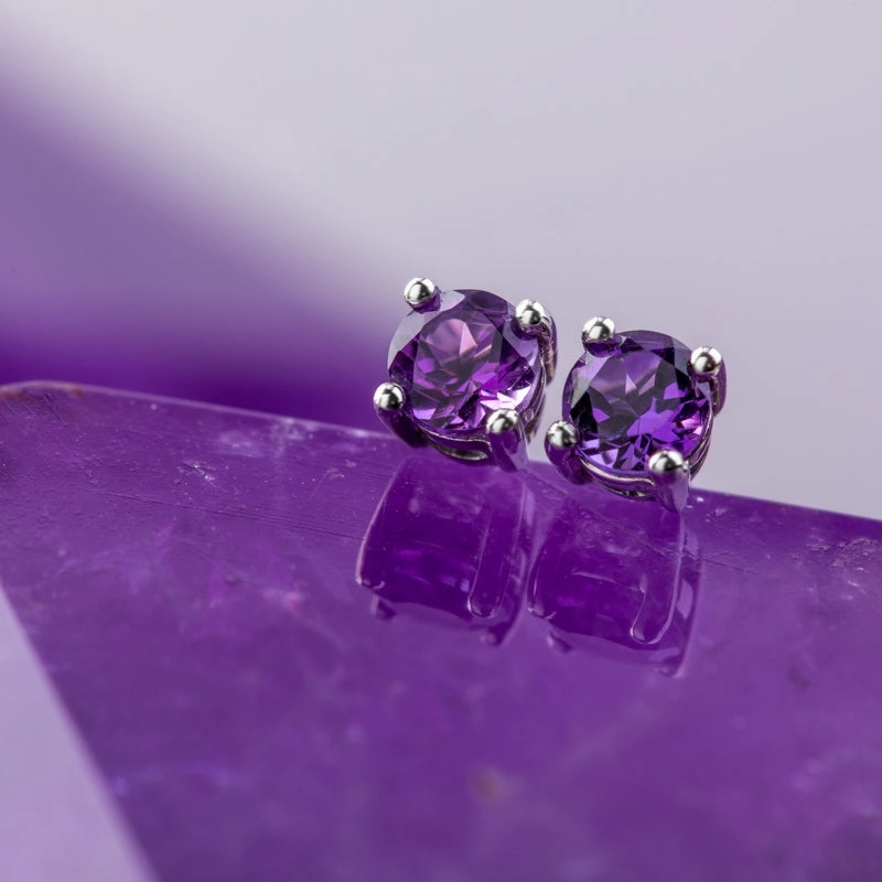 18ct White Gold 0.47ct Amethyst Round Stud Earrings