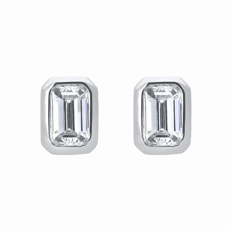 18ct White Gold 0.70ct Diamond Baguette Cut Stud Earrings