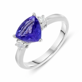 18ct White Gold 1.66ct Tanzanite Trillion Cut Trilogy Ring D