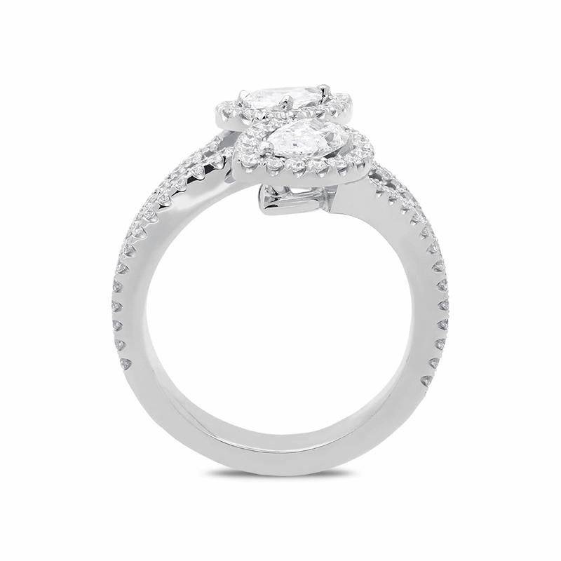 18ct White Gold 1.74ct Pear Cut Diamond Dress Ring D
