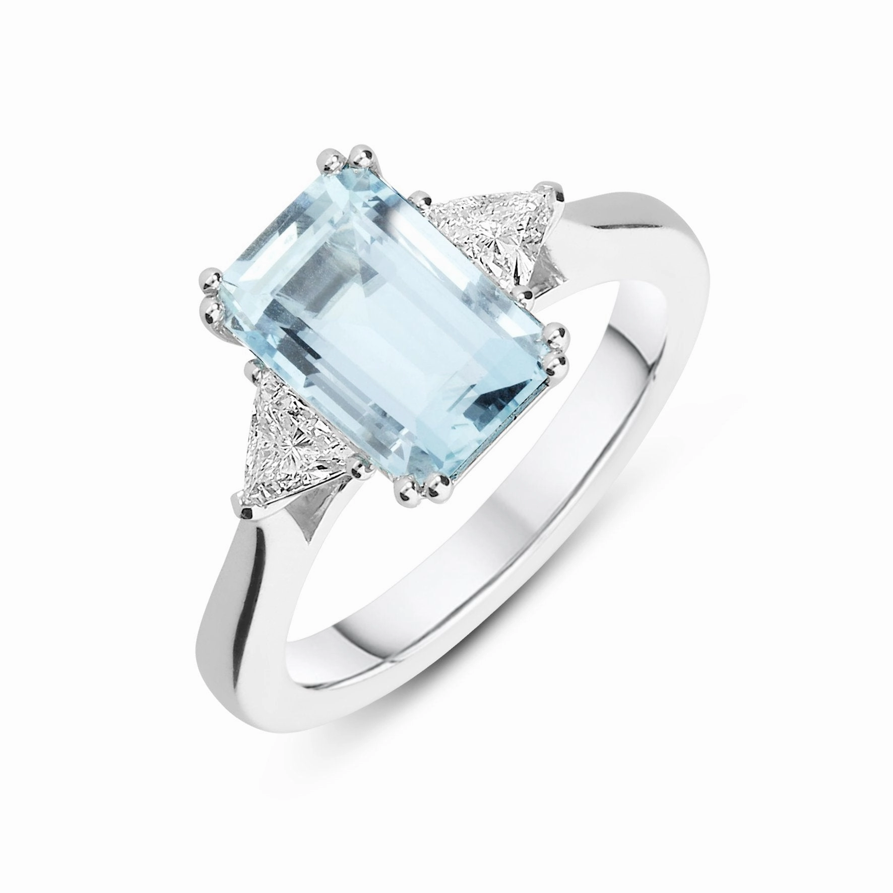 18ct White Gold 2.22ct Aquamarine Diamond Emerald Cut Ring