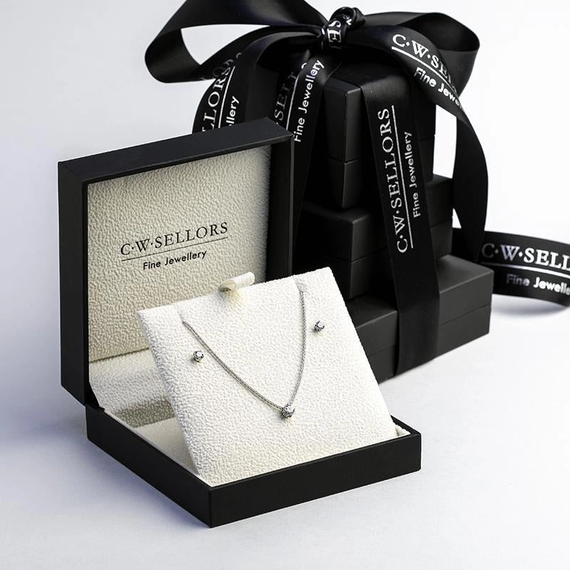 18ct White Gold Diamond Two Piece Gift Set
