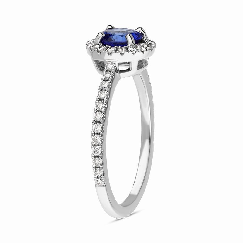 18ct White Gold Tanzanite Diamond Shoulder Set Round Cluster Ring