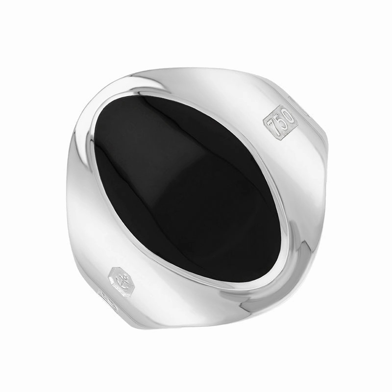 18ct White Gold Whitby Jet Queen's Jubilee Hallmark Small Oval Ring D