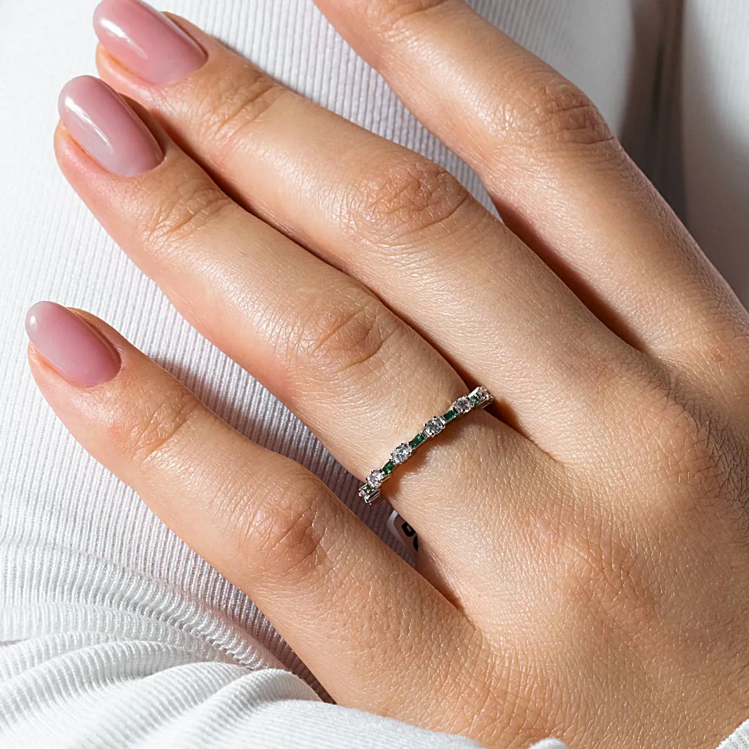 925 Sterling Silver Alternating Green Clear CZ Eternity Band - BGR01311GRN