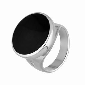 9ct White Gold Whitby Jet Queen's Jubilee Hallmark Small Round Ring D