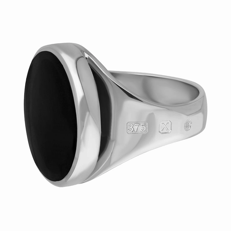 9ct White Gold Whitby Jet Queen's Jubilee Hallmark Small Round Ring D