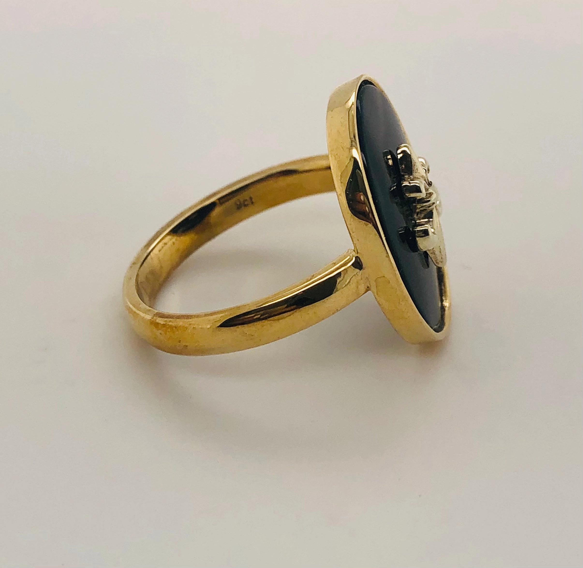 9ct Yellow Gold Onyx Ring