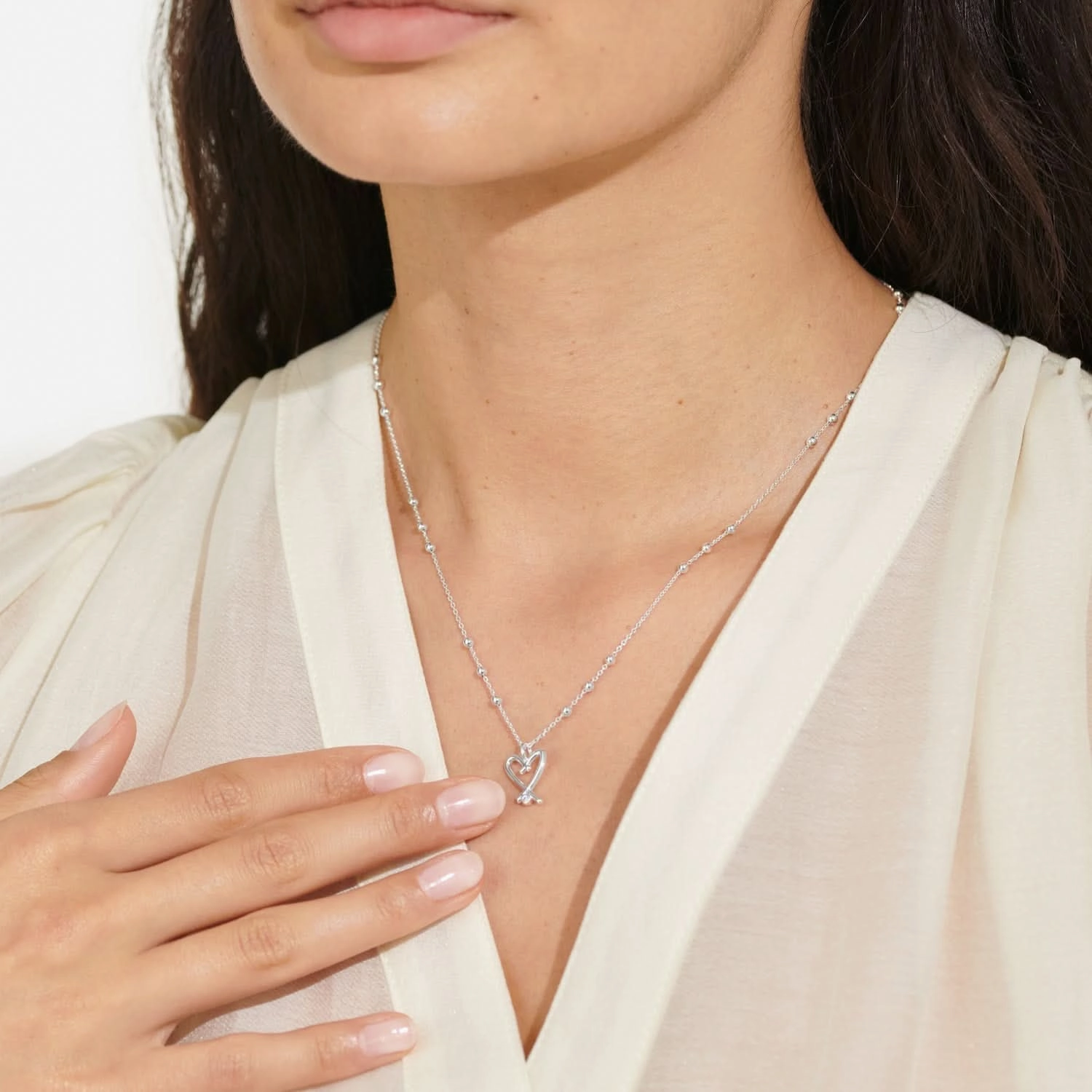 A Little Beautiful Wife Silver Plated Necklace 8687