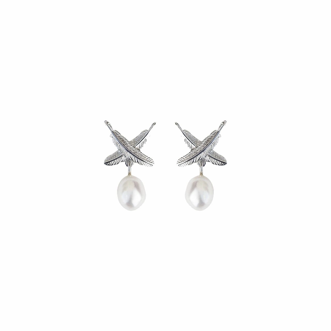 Boh Runga - Feather Kisses Pearl Studs