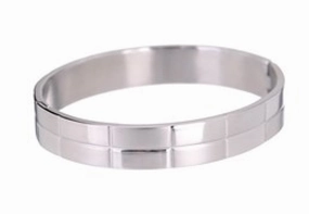 Brushed Stainless Steel Brick Pattern Bangle