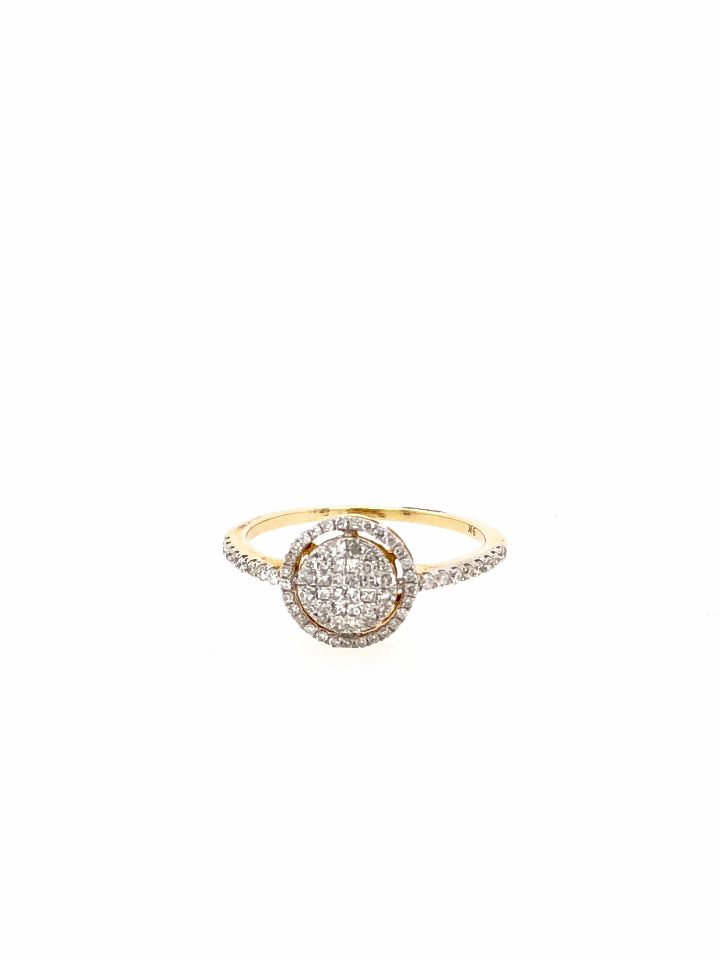 Cluster Diamond with Halo Yellow Gold