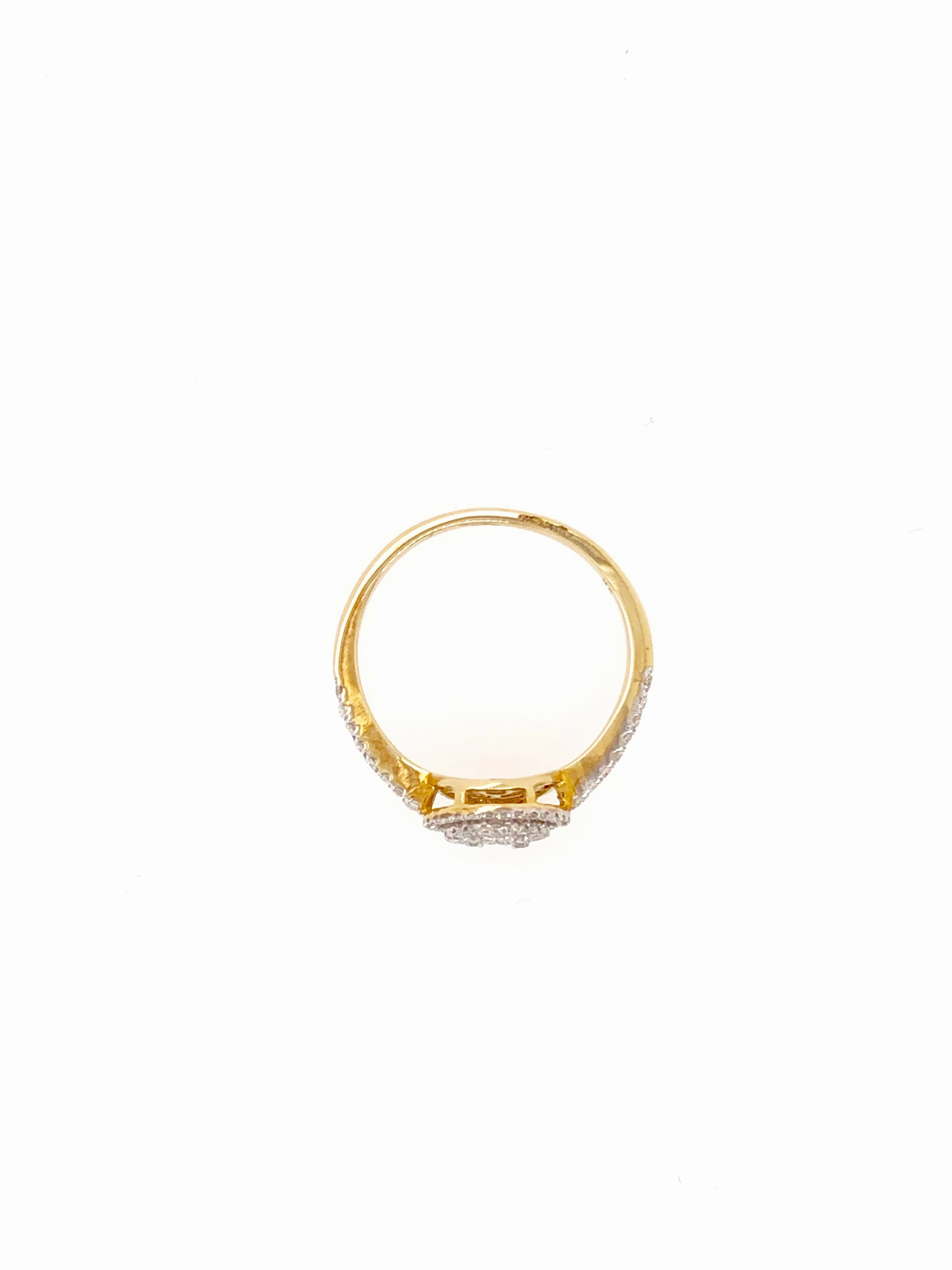 Cluster Diamond with Halo Yellow Gold