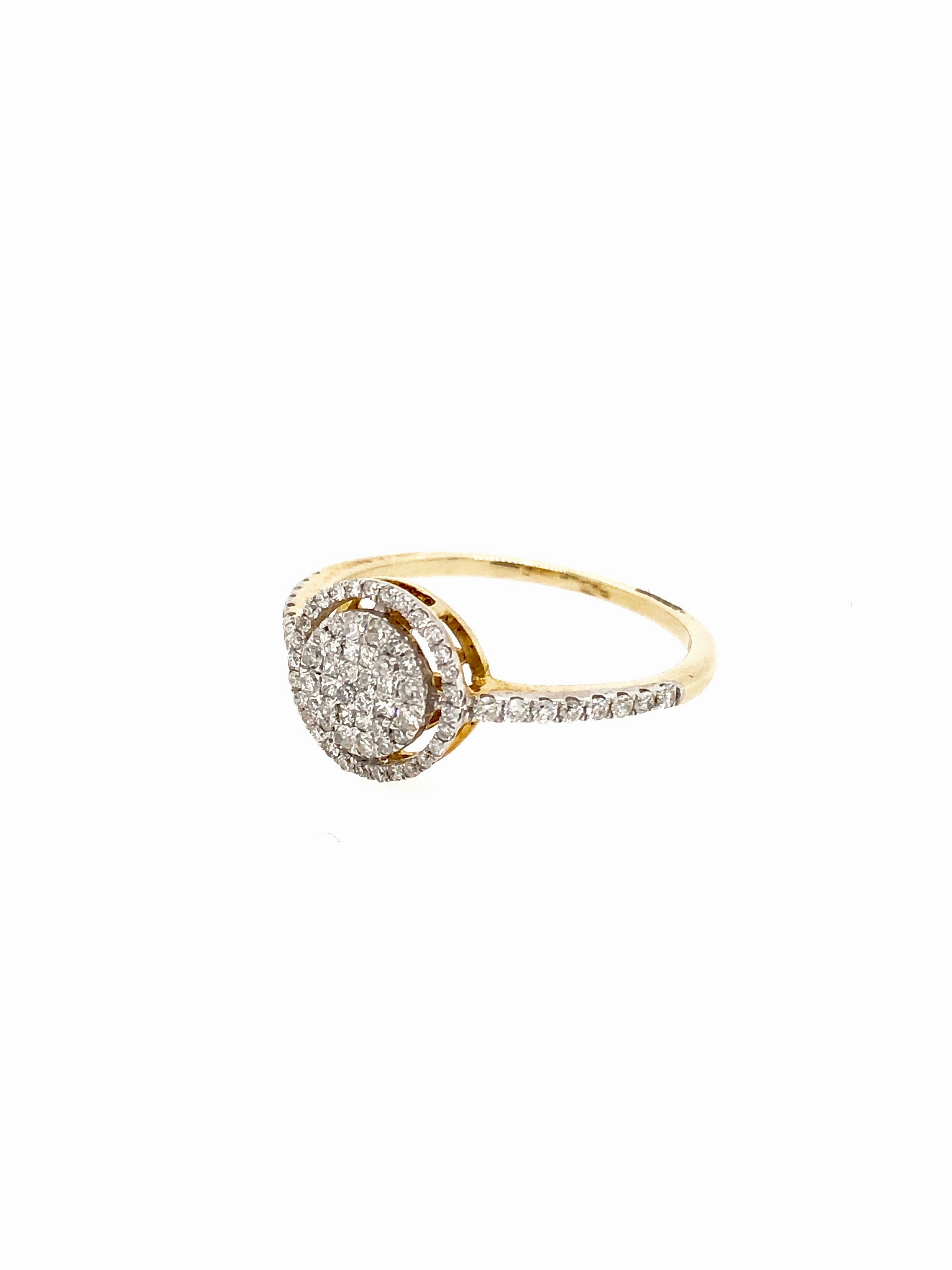 Cluster Diamond with Halo Yellow Gold