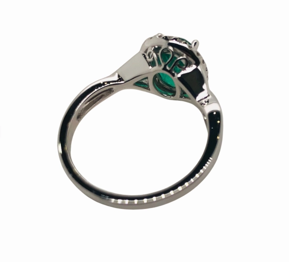 Emerald Oval Halo Platinum Ring