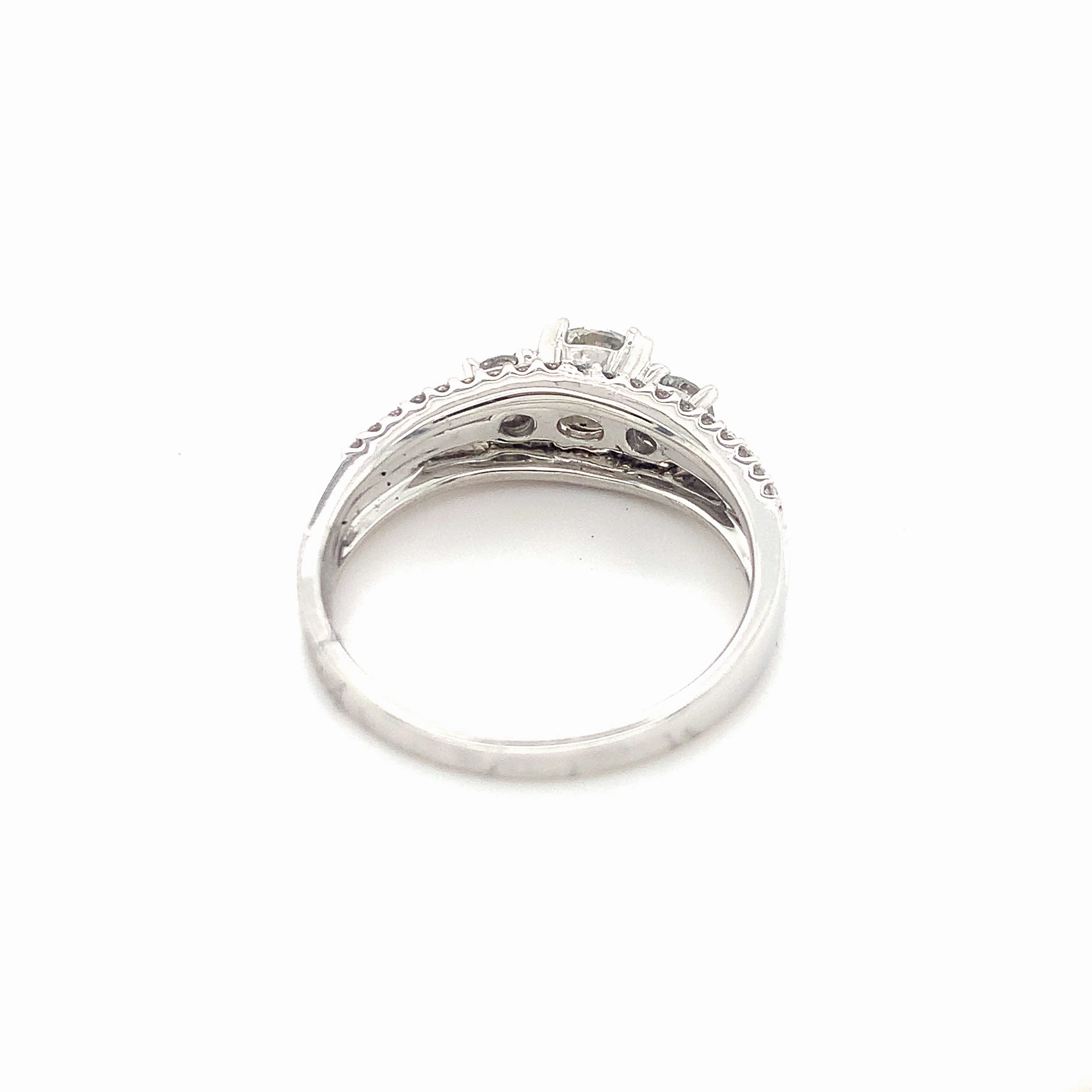 Frost Diamond Ring