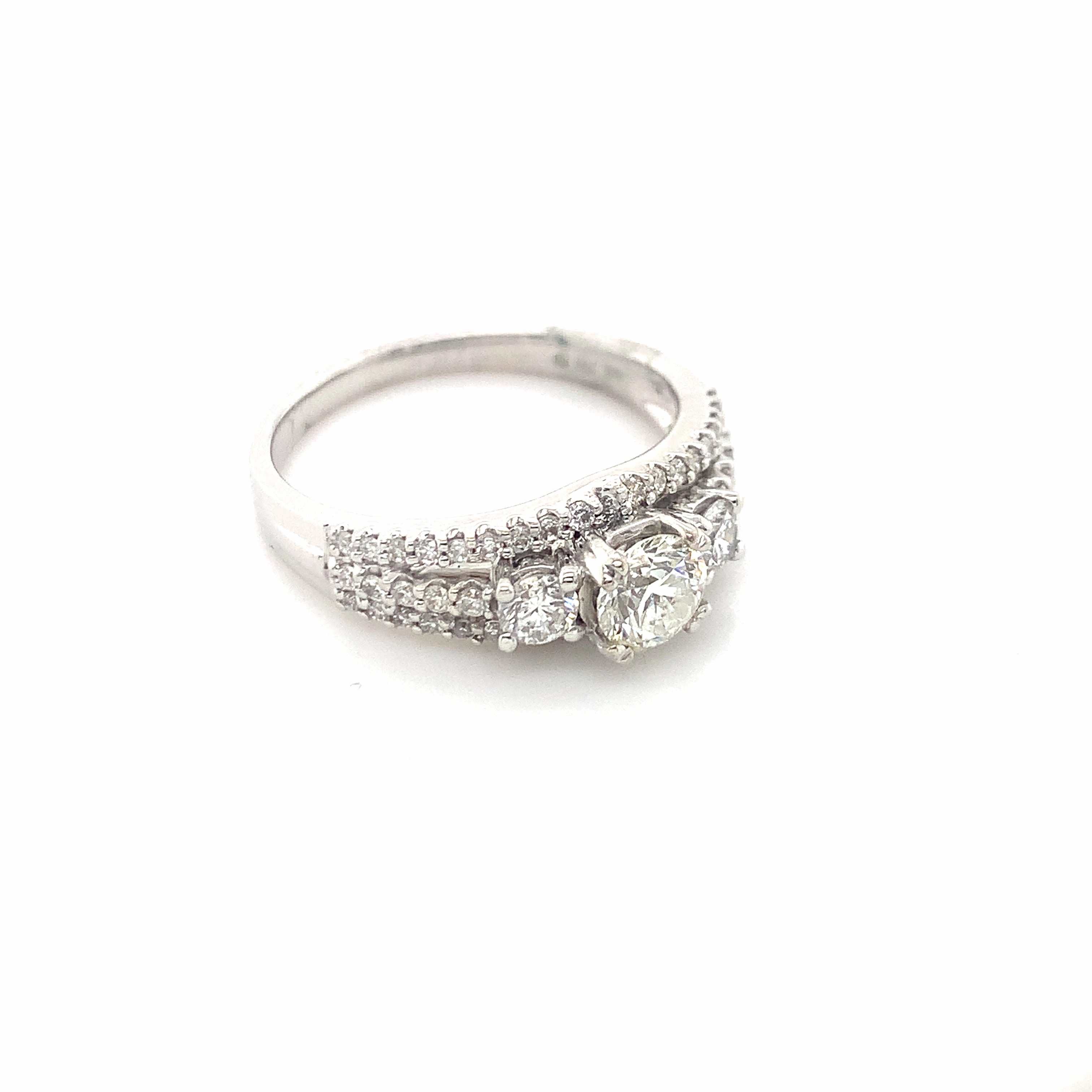 Frost Diamond Ring