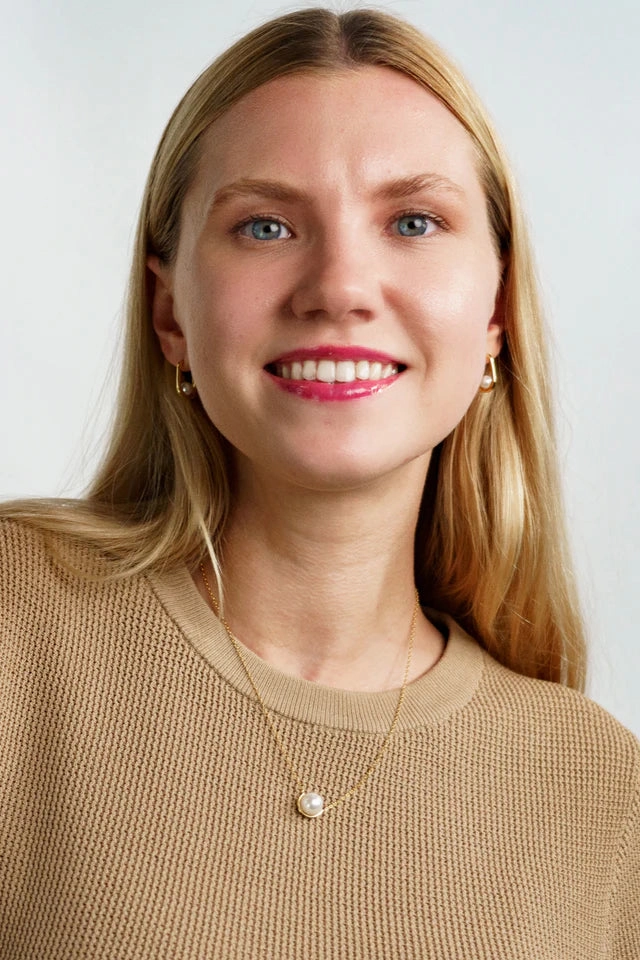 Georgini - Pearl Oval Hoops Golg