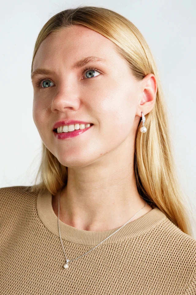 Georgini - Serene Shine Pearl Earrings Silver