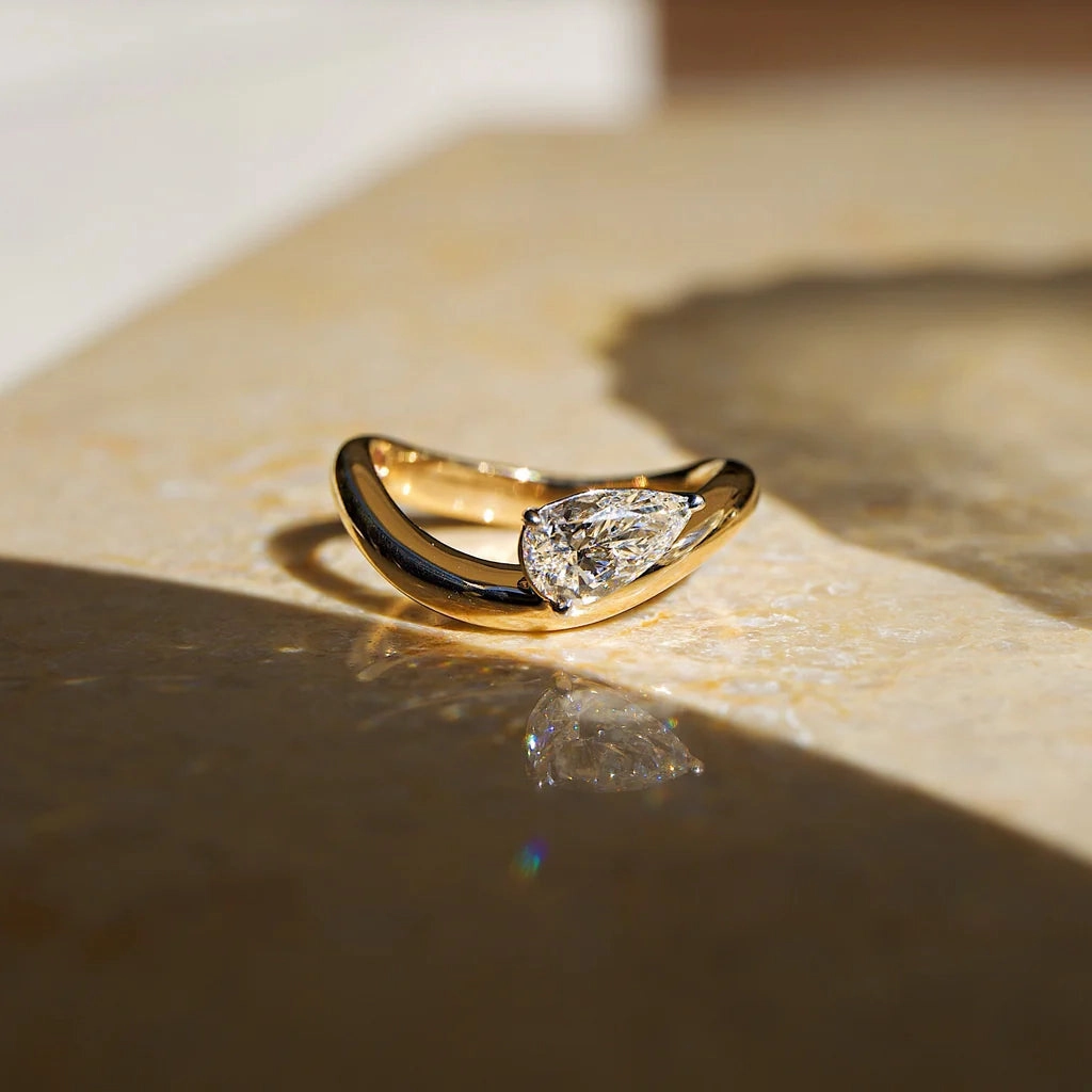 Greta Diamond Ring