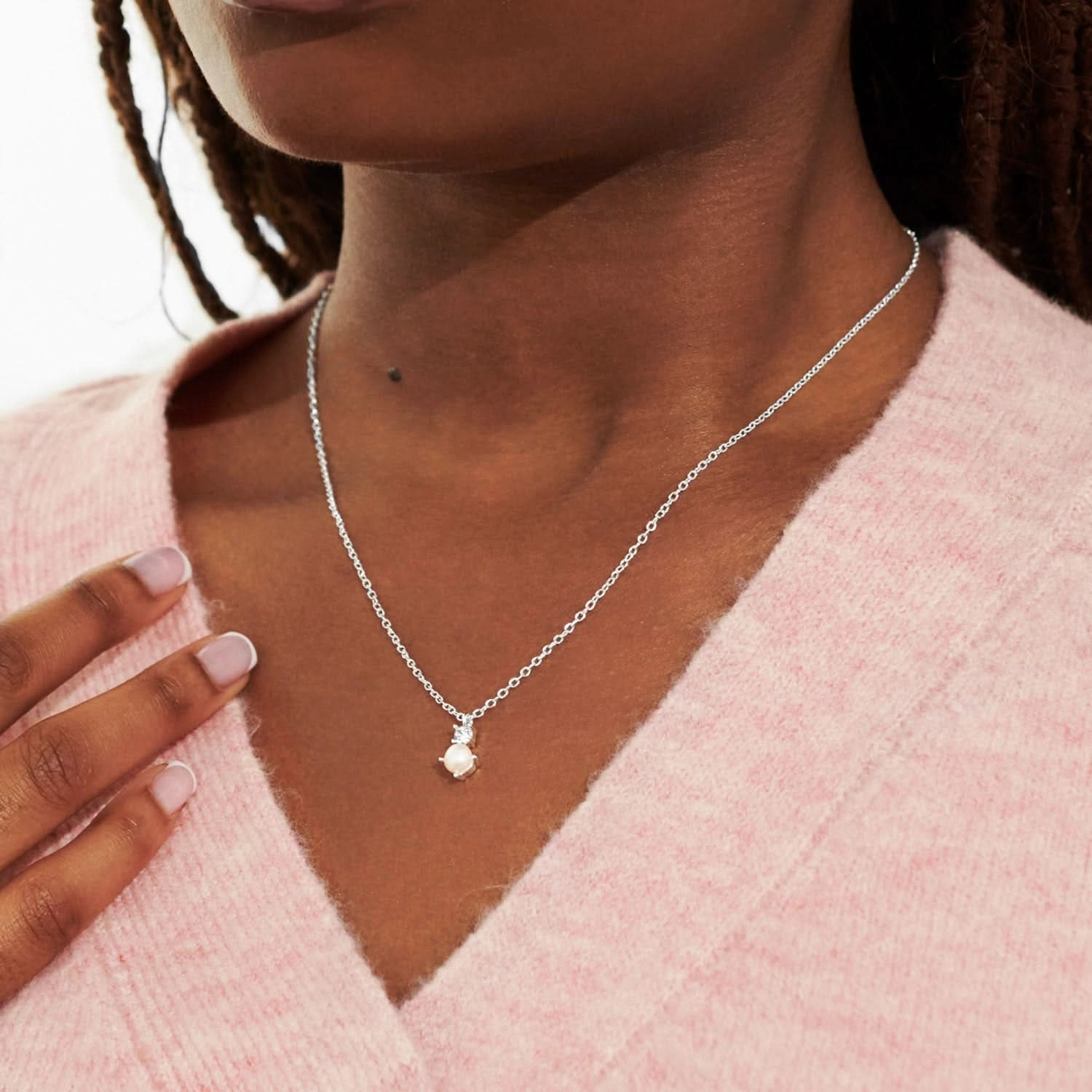 Halo Pearl Cubic Zirconia & Pearl Pendant Silver Plated Necklace 7838