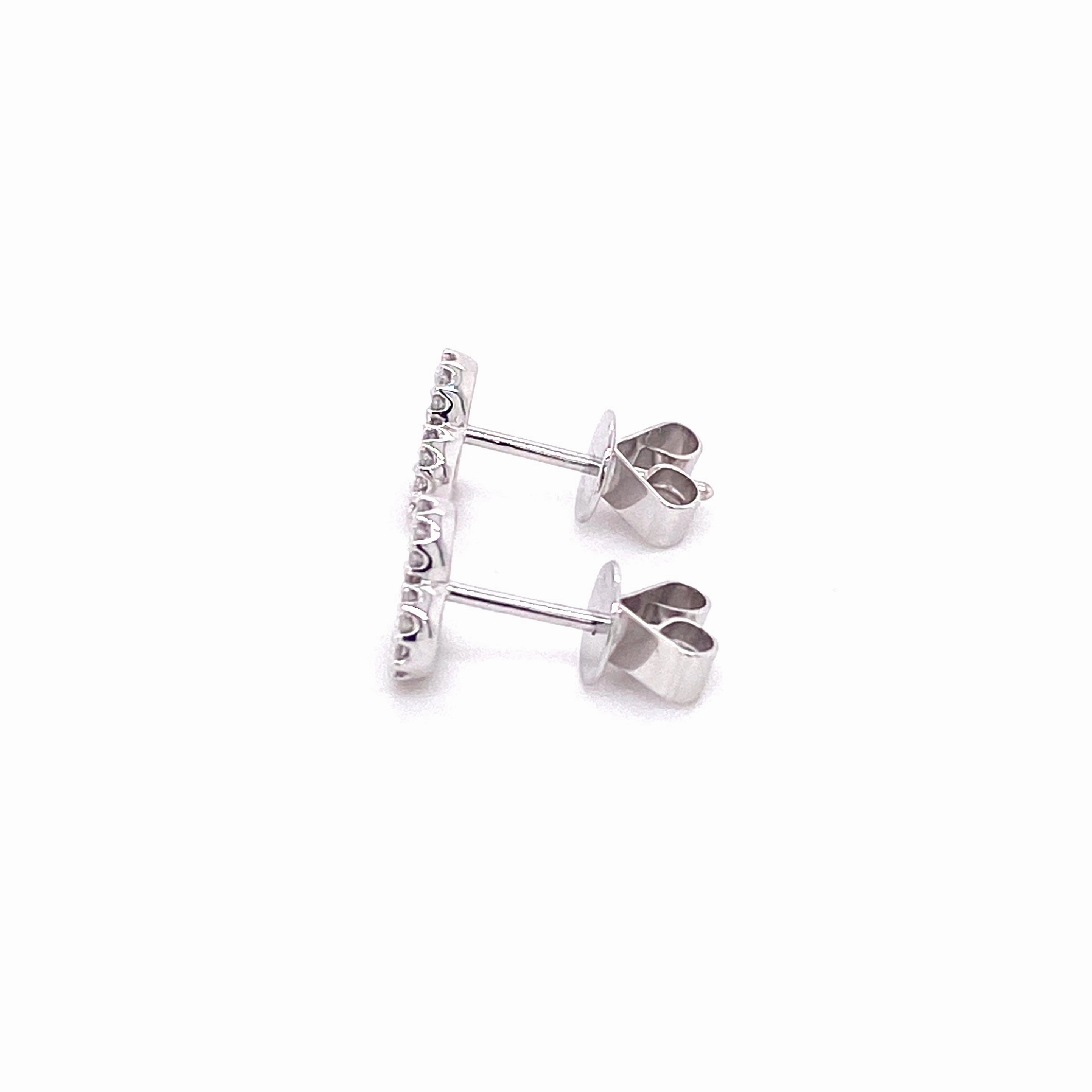 Heart Stud 18ct Whitegold Earrings