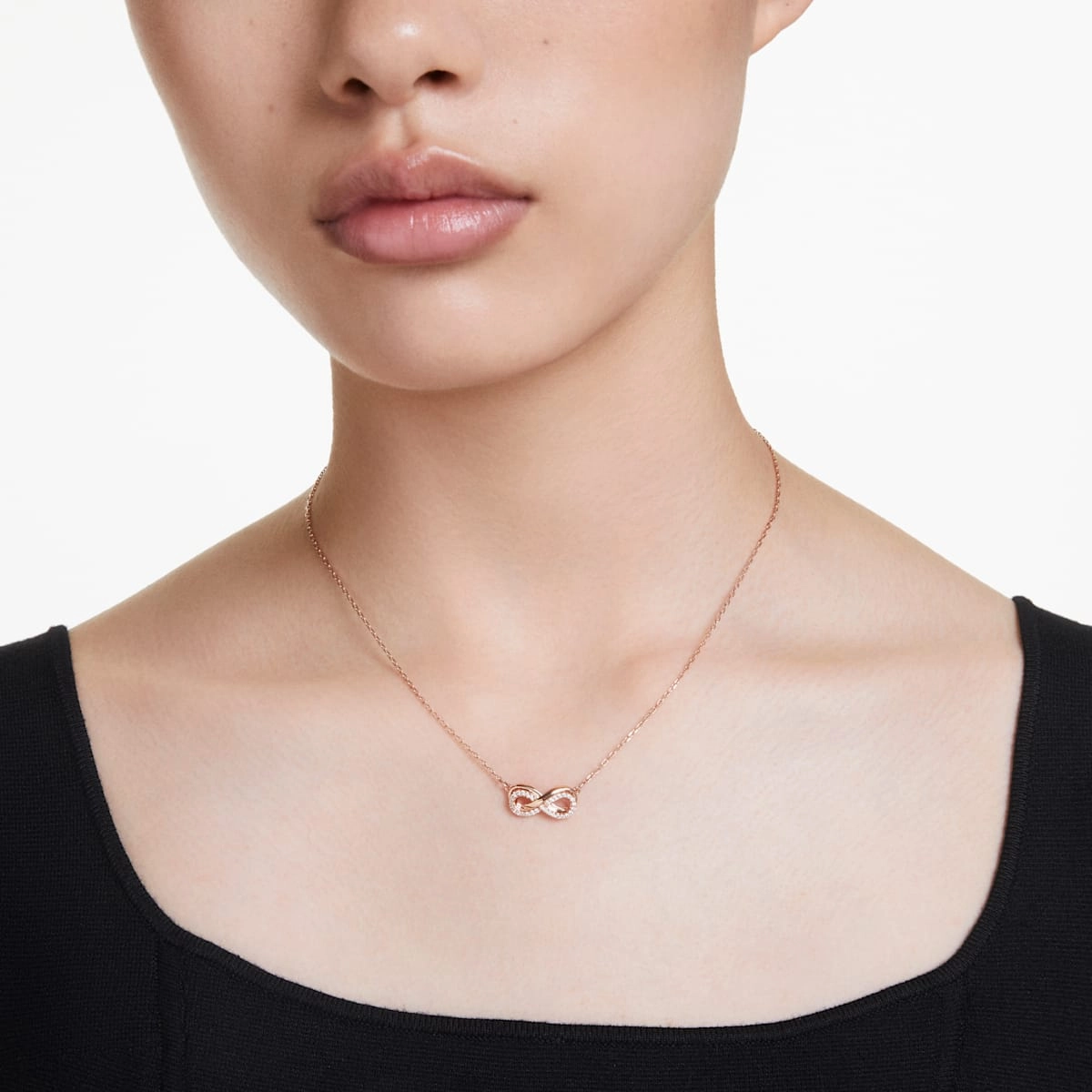 Hyperbola Pav Pendant - 2 colours