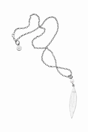 Karen Walker - Leaf Pendant 6.5mm Culture Pearl
