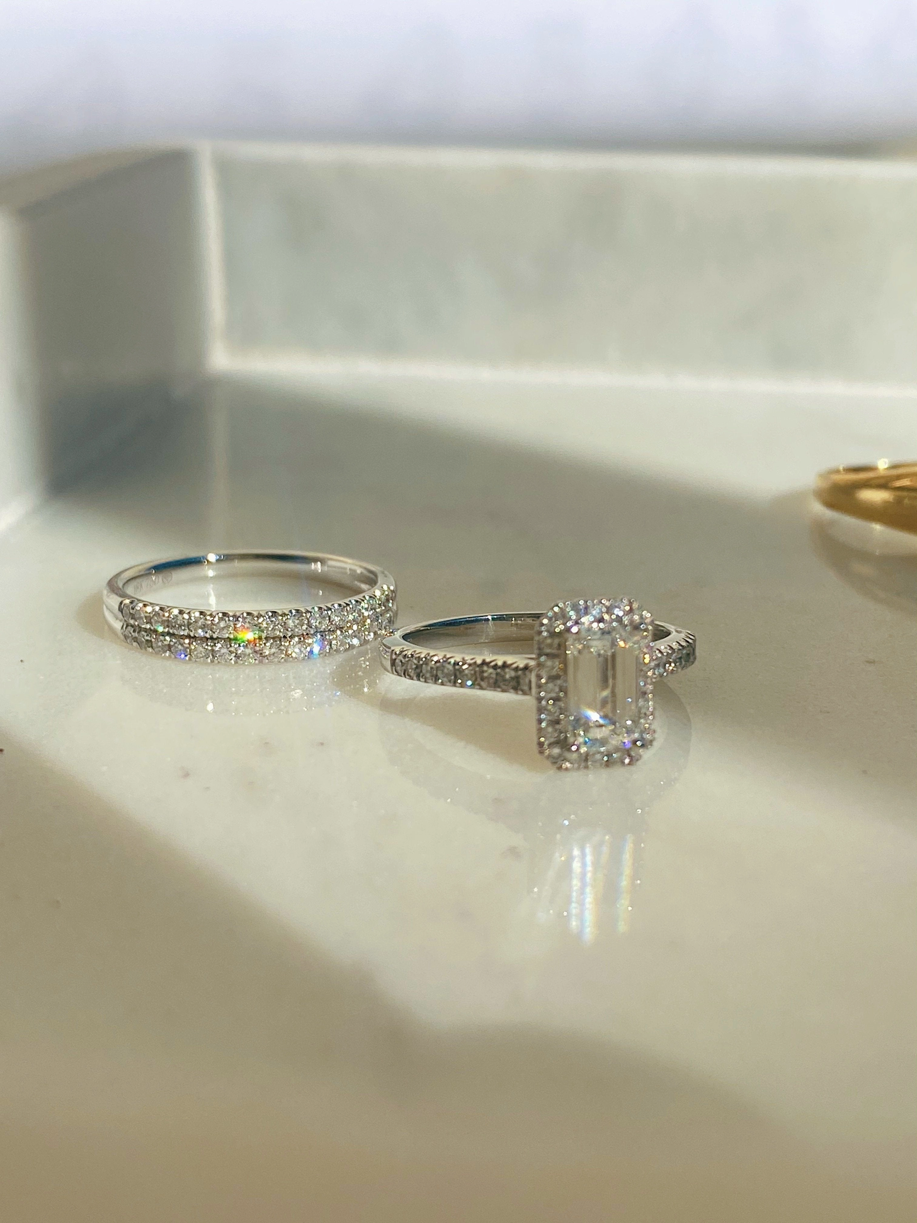 Layla Band Ring