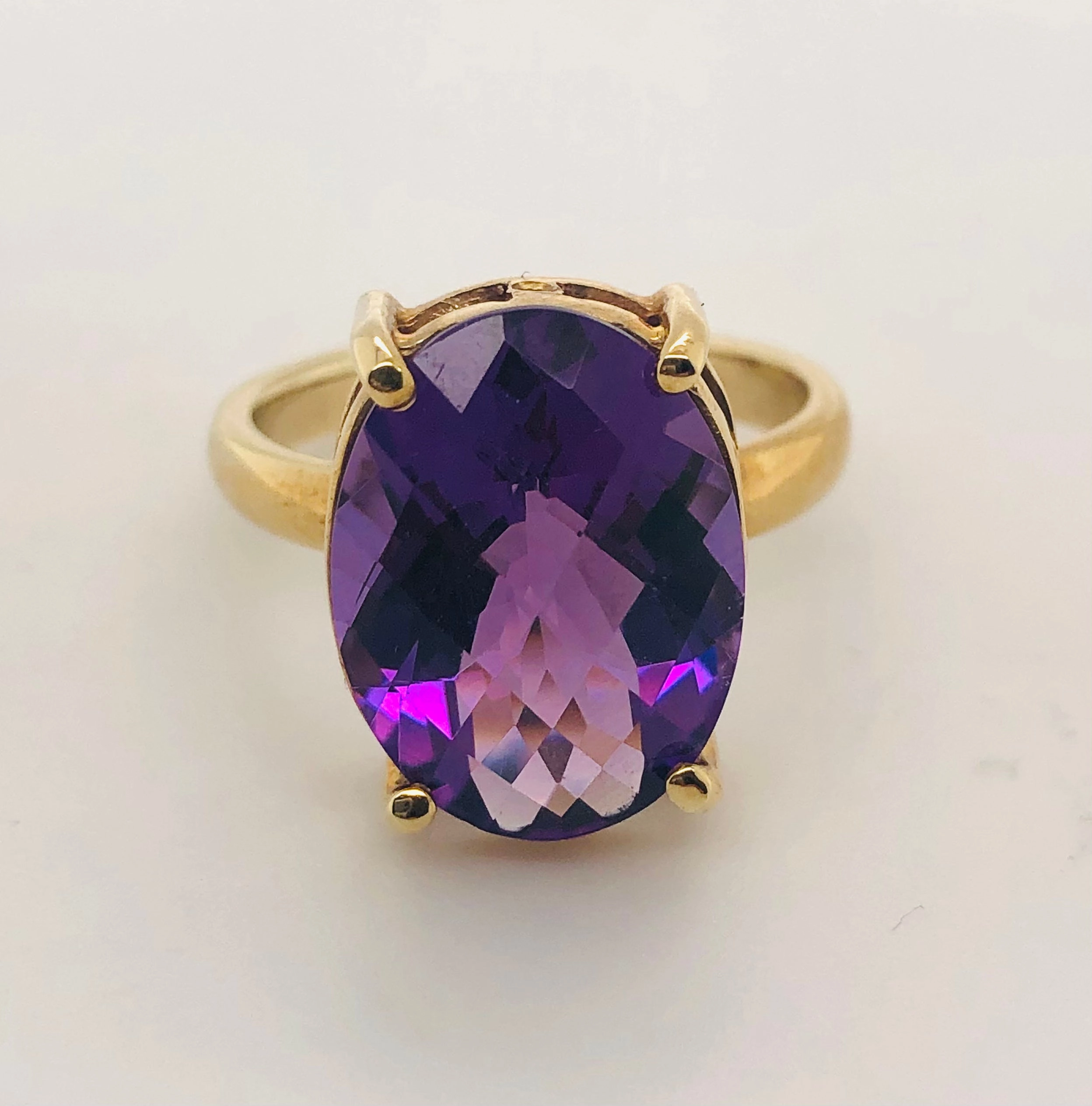 Lila Amethyst Ring