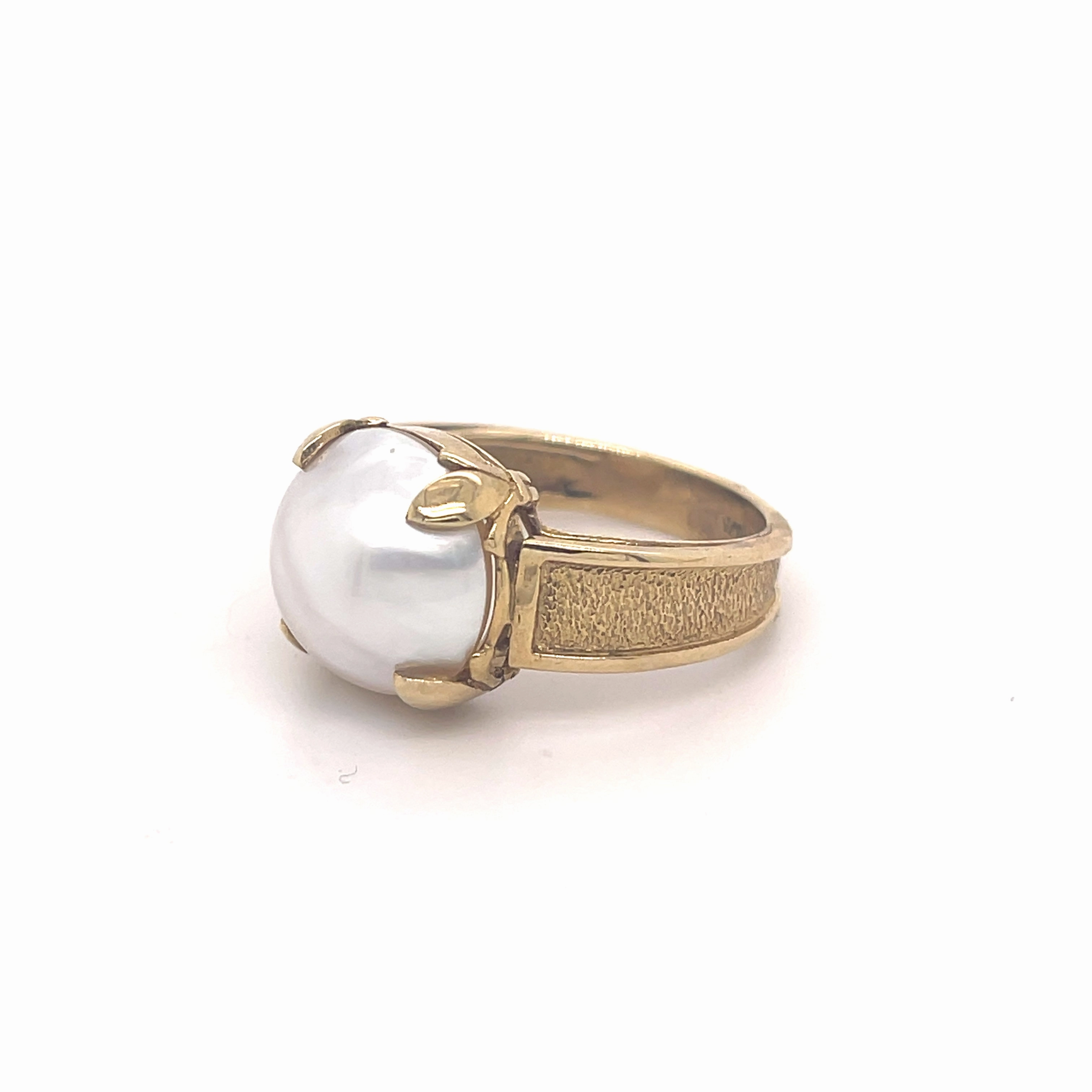 Maisy Gold Pearl Ring