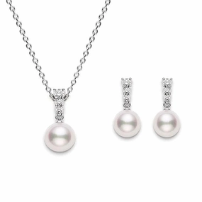 Mikimoto 18ct White Gold Diamond Akoya Pearl Two Piece Gift Set