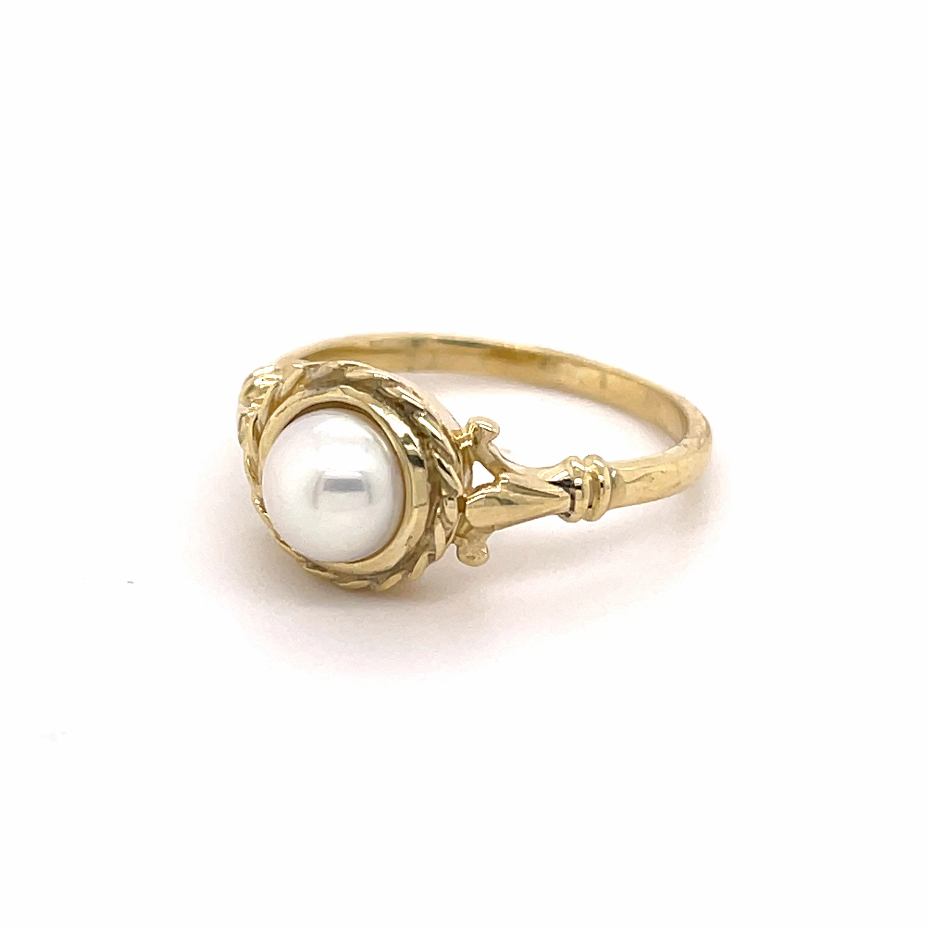 Penina Pearl Ring