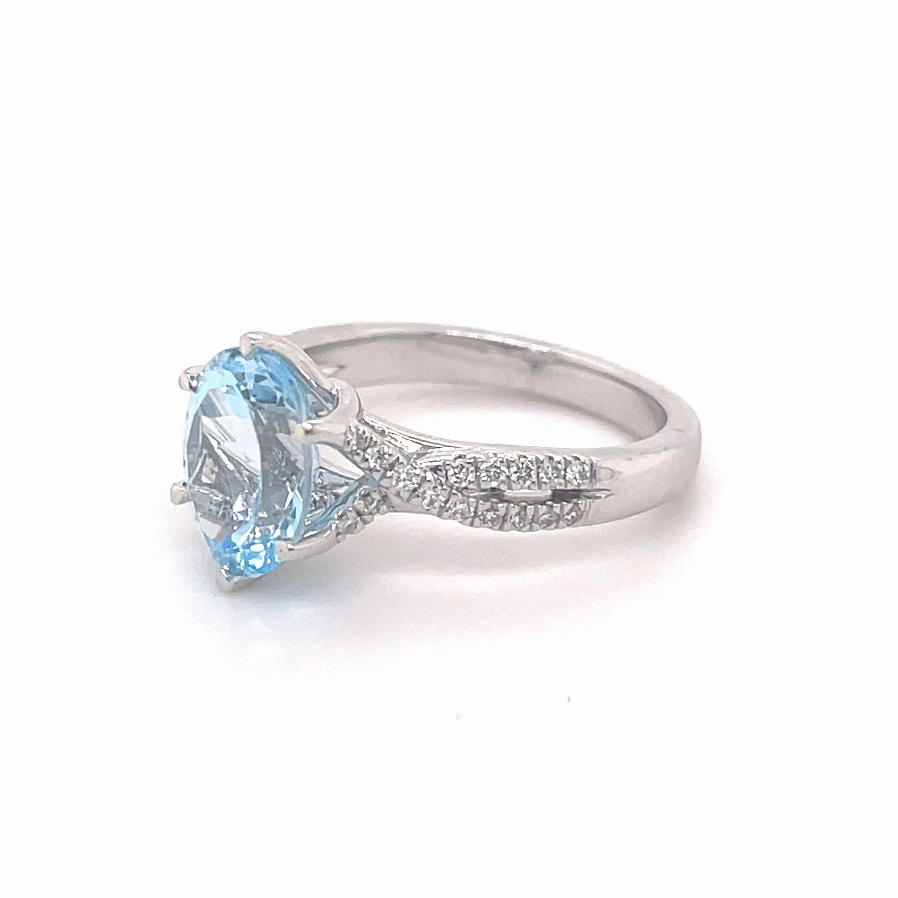 Rachael 14ct White Gold Aquamarine