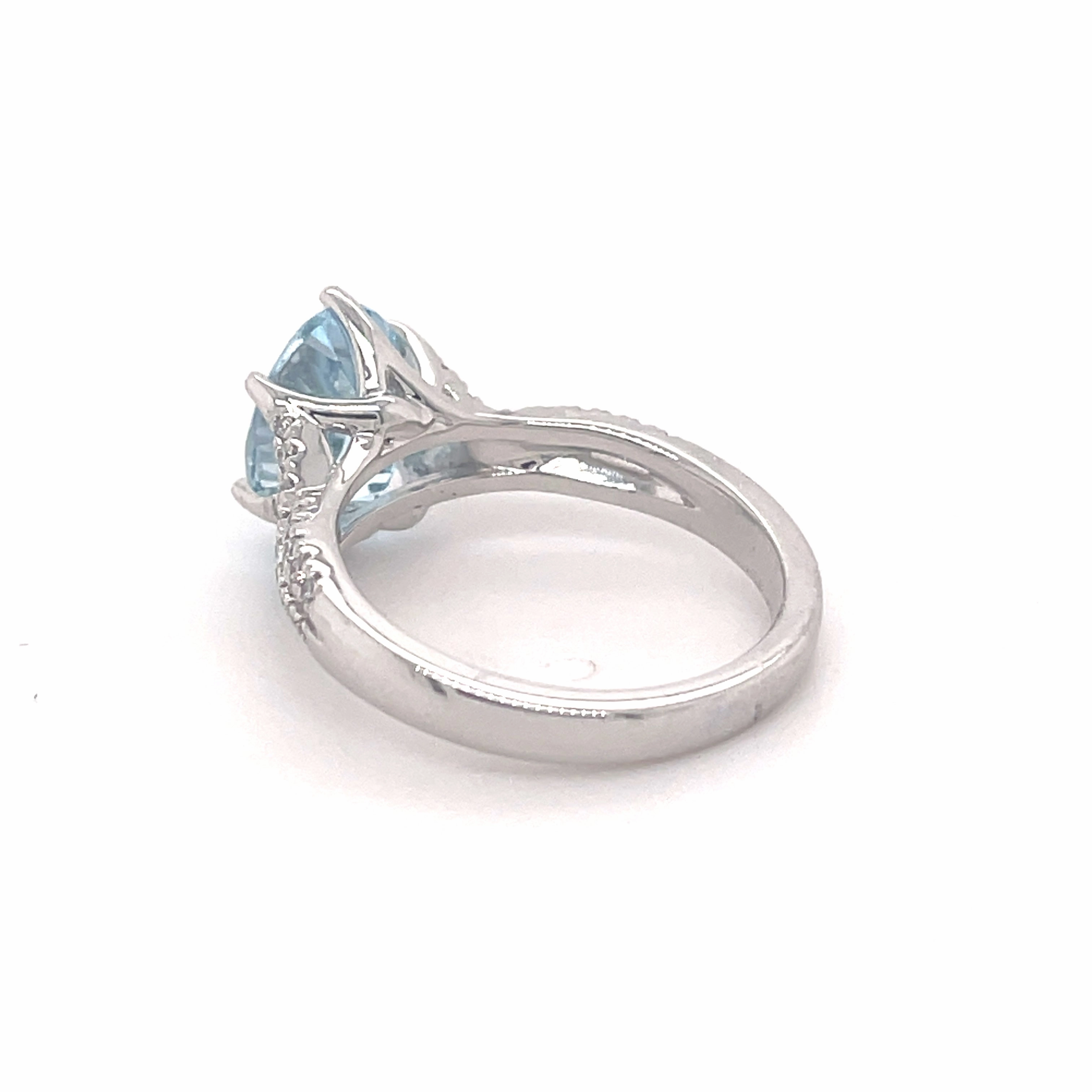 Rachael 14ct White Gold Aquamarine