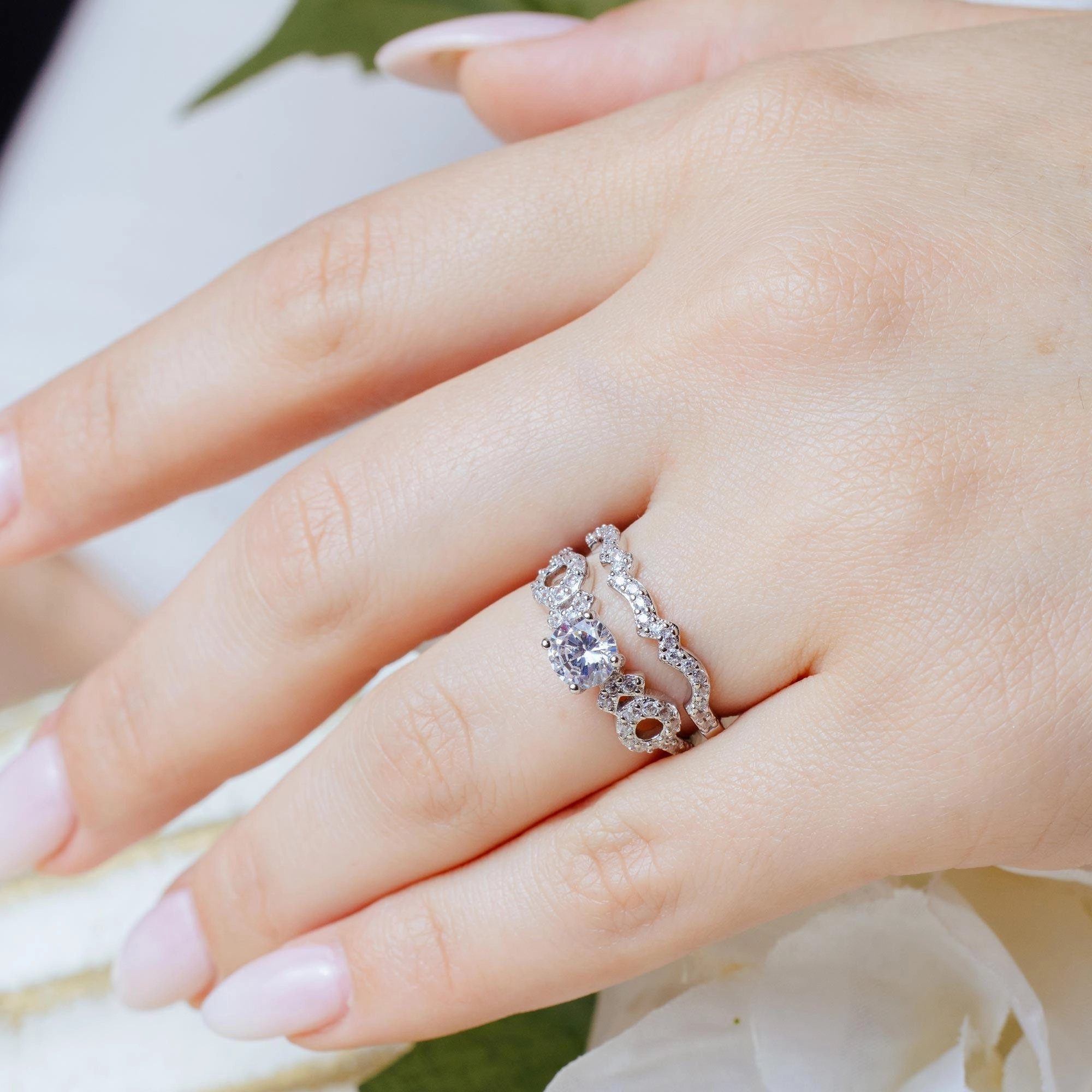 Silver 925 Rhodium Plated Clear Round Center CZ Bridal Engagement Ring Set - BGR00590