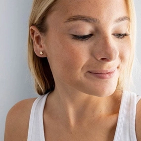 Star with Mother of Pearl Gold Plated Stud Earrings 36841MPG