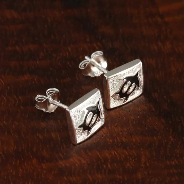 Sterling Silver Black Enamel Honu (Hawaiian Turtle) Post Earrings 8mm