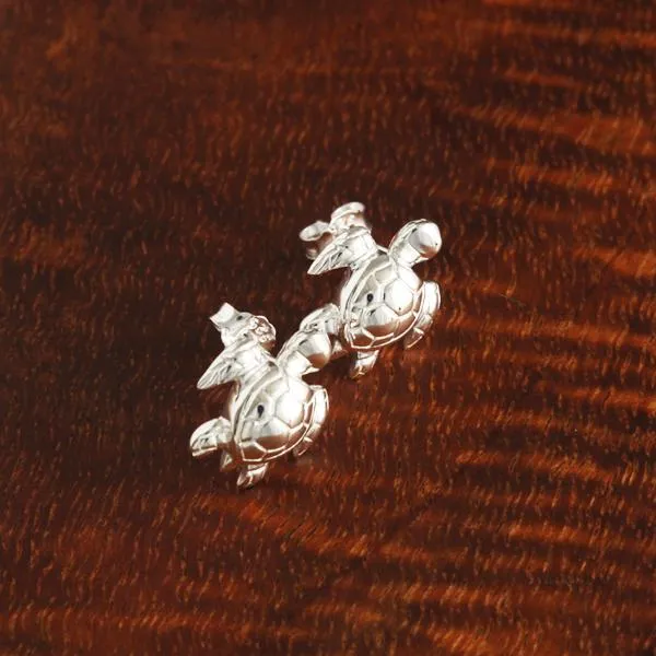 Sterling Silver Honu (Hawaiian Turtle) Post Earrings