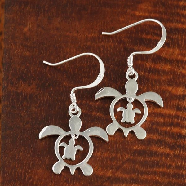 Sterling Silver Honu (Hawaiian Turtle) in Honu Hook Earrings