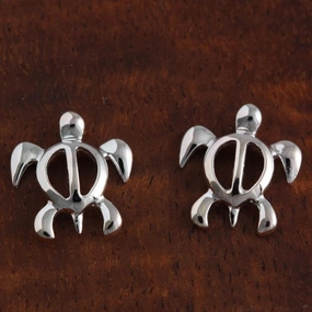 Sterling Silver Honu (Hawaiian Turtle) Post Earrings (S/M)