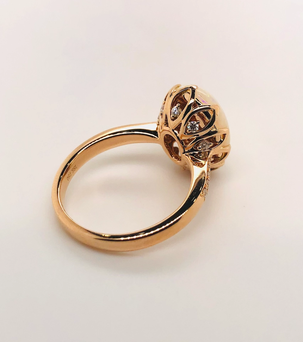 White Opal Rosegold Ring