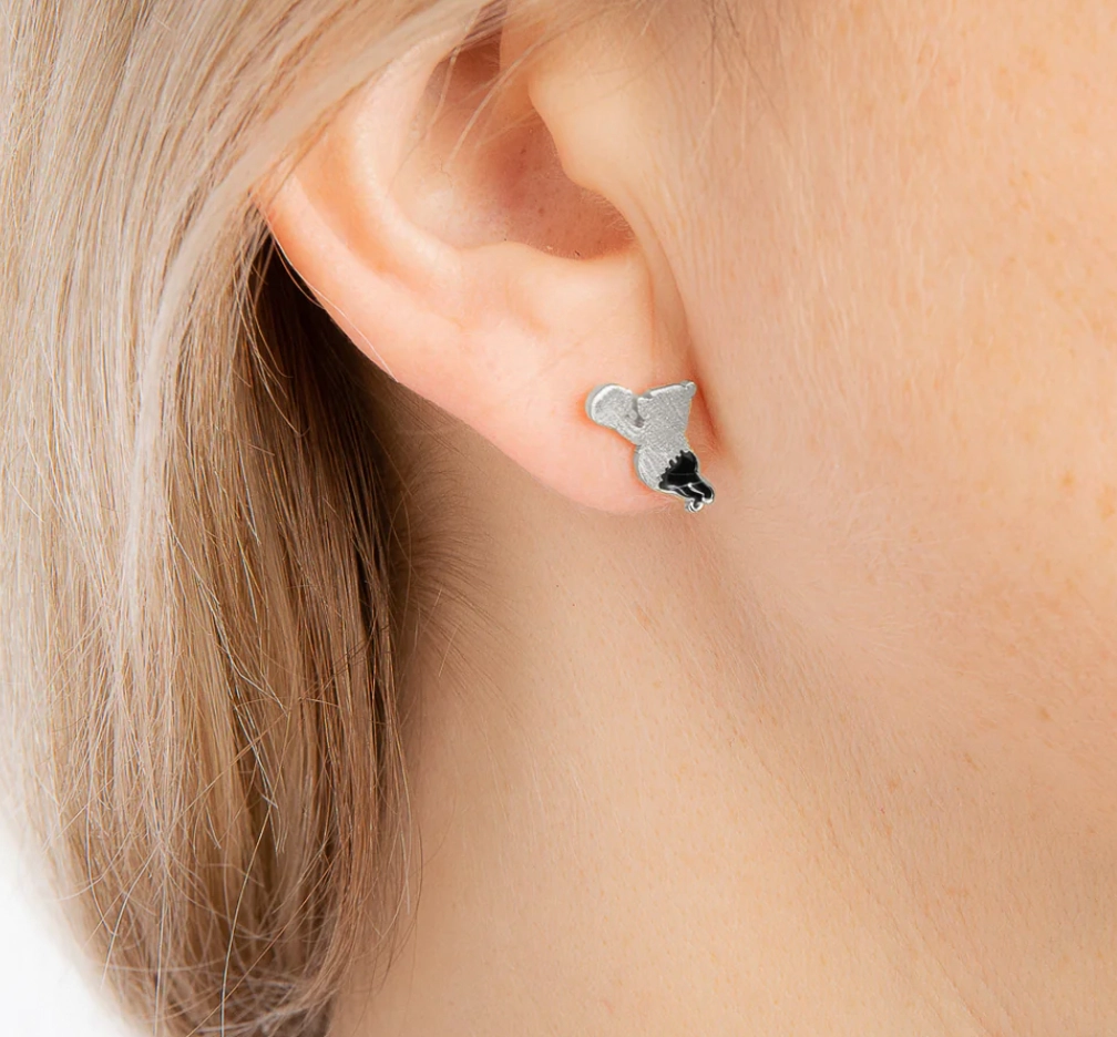 Winnie the Pooh Hunny Drip Stud Earrings - Gold & Silver Stud Earring